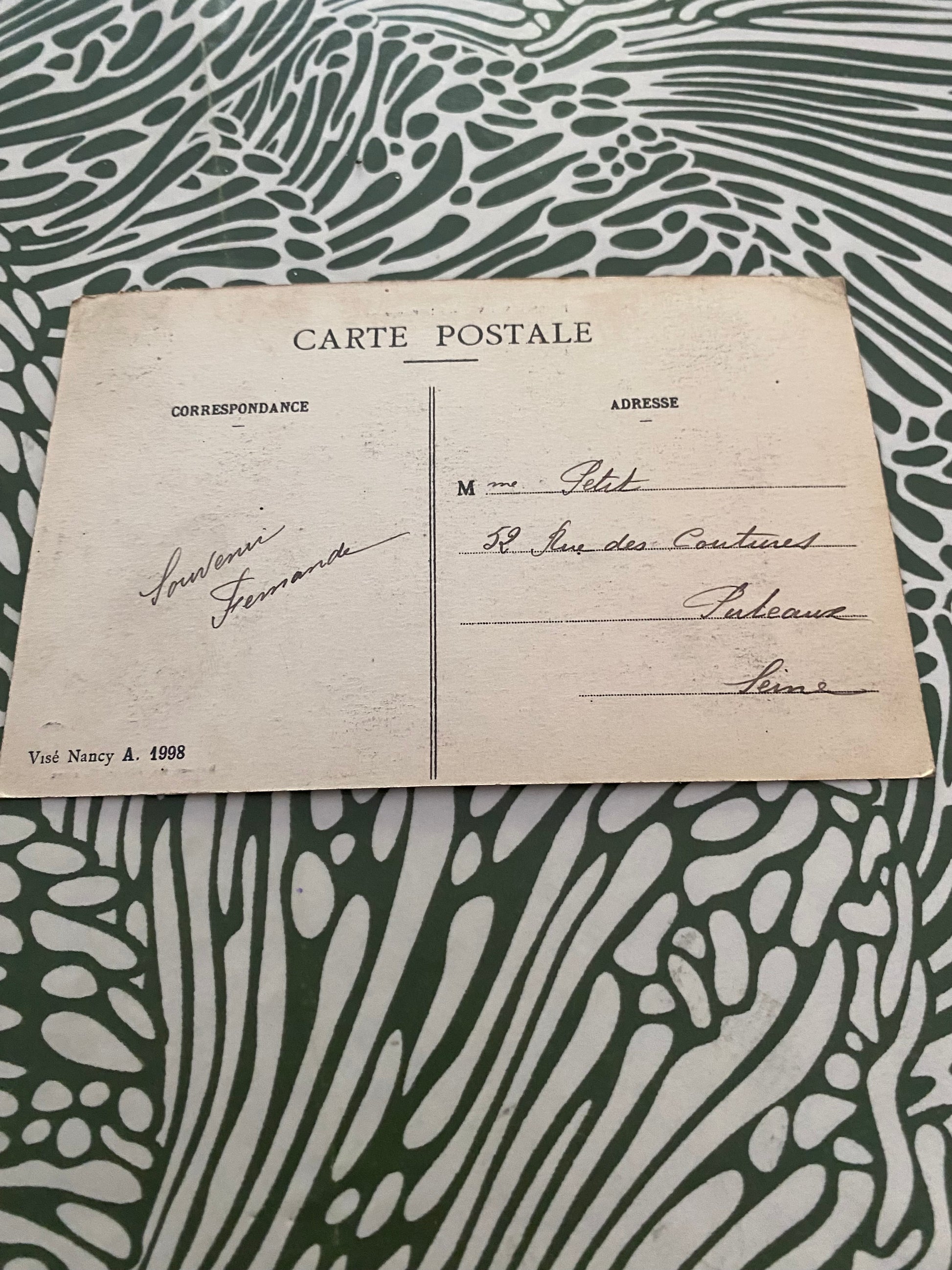 Carte postale ancienne Poissons. Vue sur le Rongeant