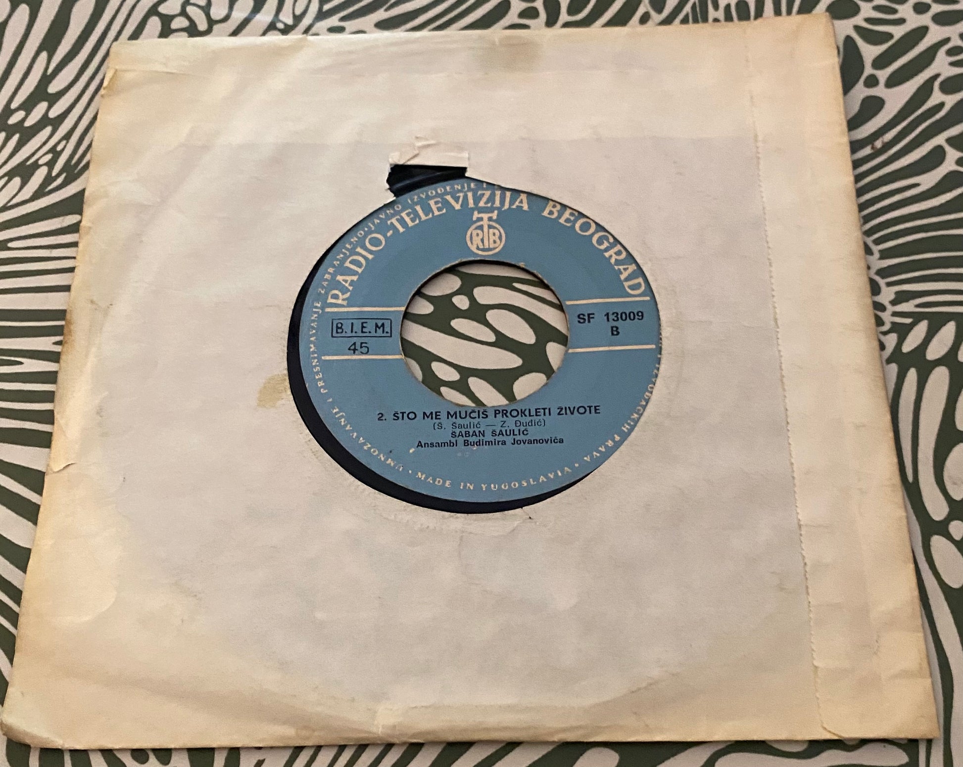 Disque vinyle 45 tours Saban Saulic. Sada je svenu kraz