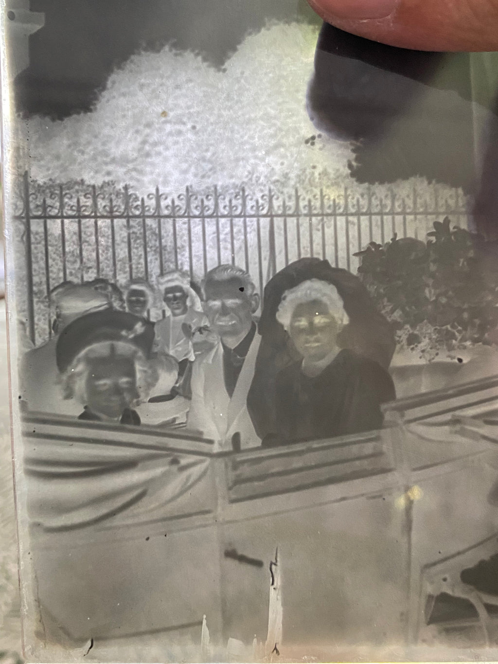 Vintage ancienne photos sur verre. Avec boîte de protection d’origine
